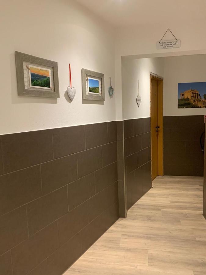 Hotel Waldhorn สตุตการ์ต ภายนอก รูปภาพ